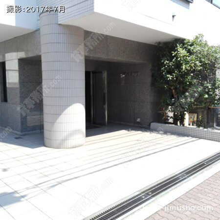 入口アプローチ