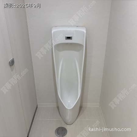 男性トイレ