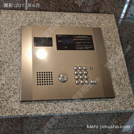 インターホン