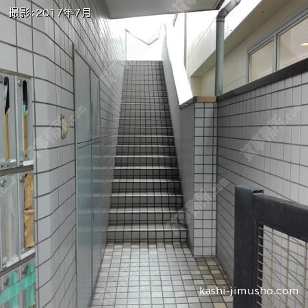 エントランス①