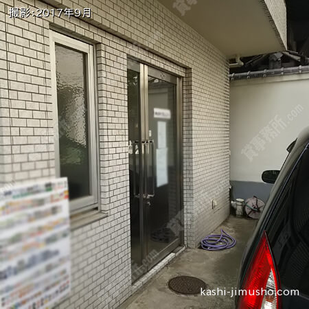 1階貸室入口