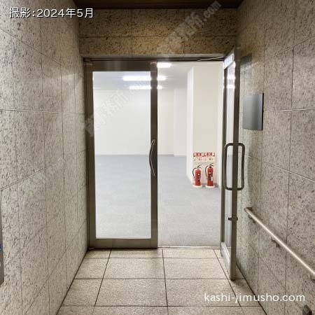貸室入口(2階A1-204)