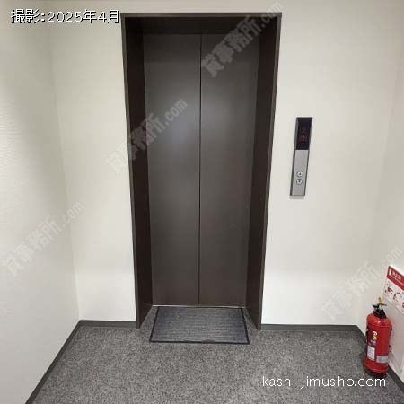 貸室階エレベーター