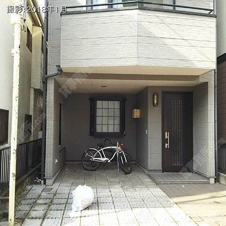 建物前面 建物前面