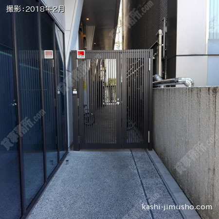 通用口