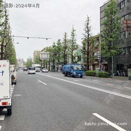 前面道路(青梅街道)