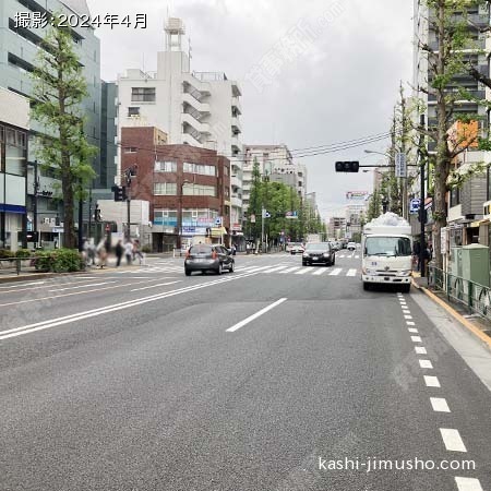 前面道路(青梅街道)