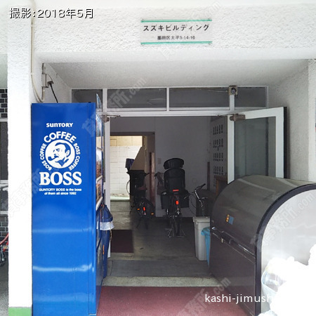 建物入口