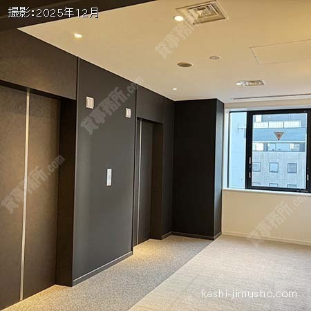 貸室階エレベーターホール 貸室階エレベーターホール