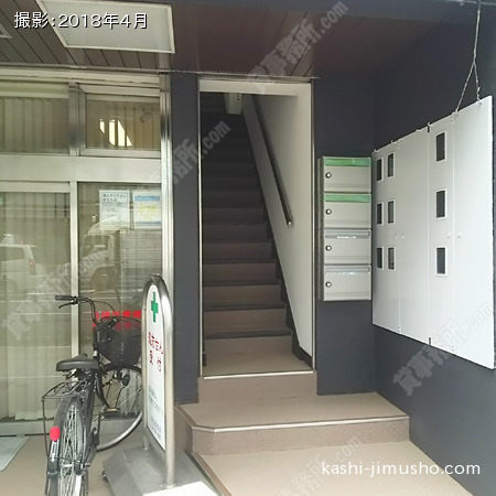 ビル入口