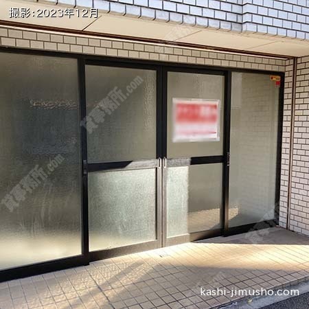 貸室入口(1階)