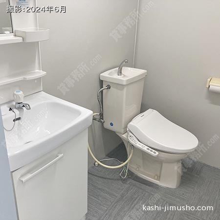 男性トイレ