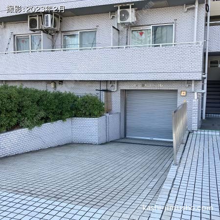 裏口