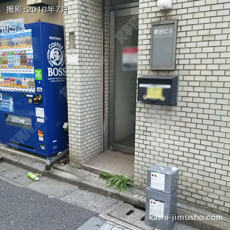 ビル前面