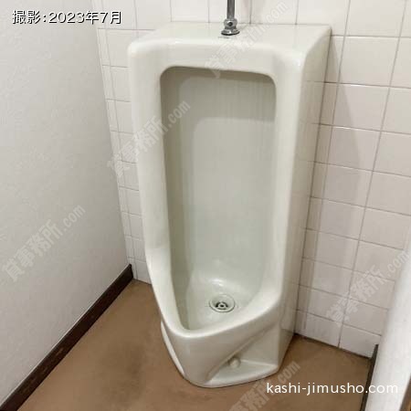男性トイレ