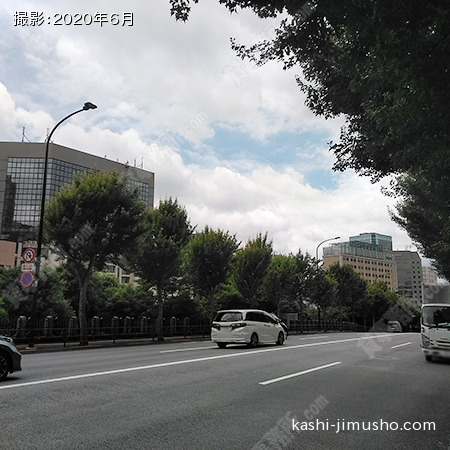 前面道路(外堀通り）