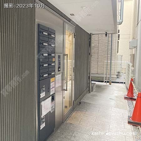 ビル入口