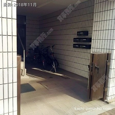 ビル入口