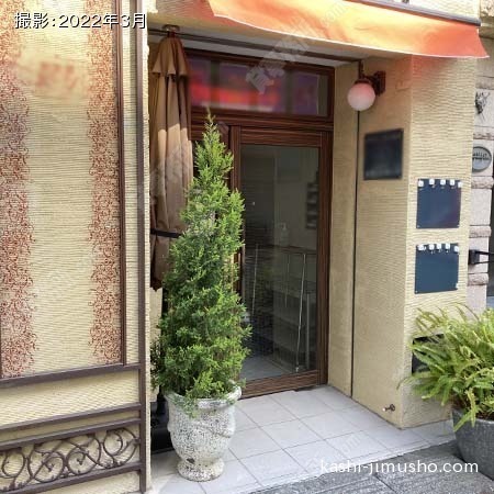 ビル入口