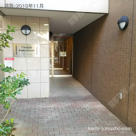 建物入口