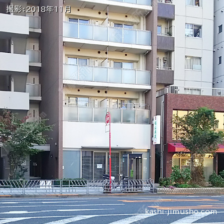 建物前面