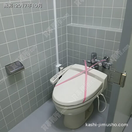 男性トイレ③