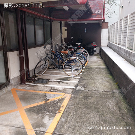 駐輪場