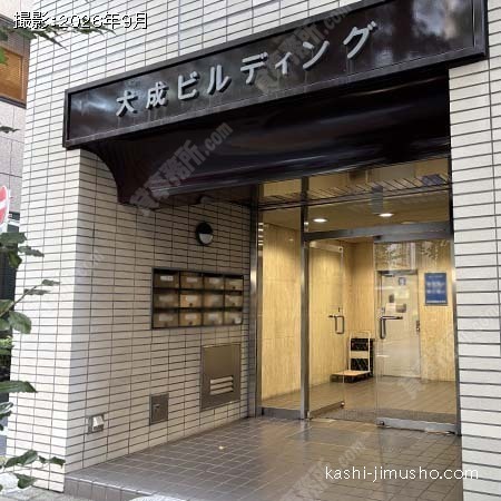 ビル入口