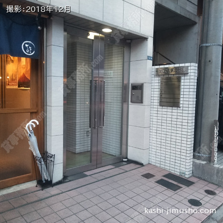 ビル入口