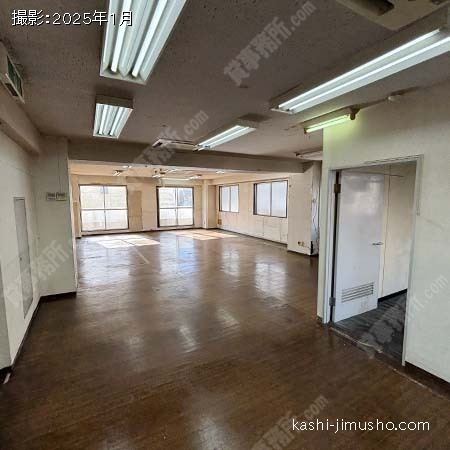 貸室内(2階202)