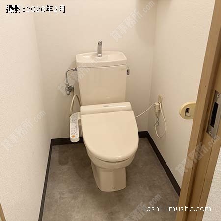 トイレ(3階304号室)