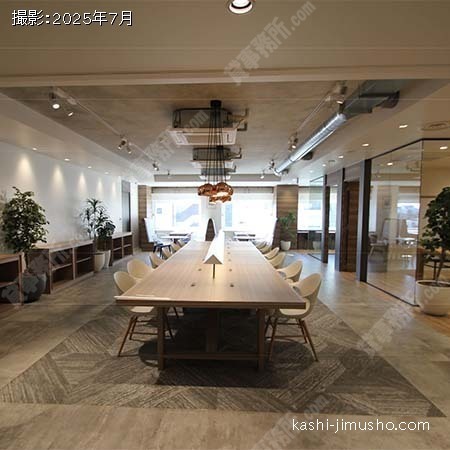 貸室内(7階）