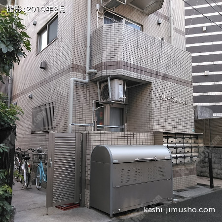 ビル前面 ビル前面