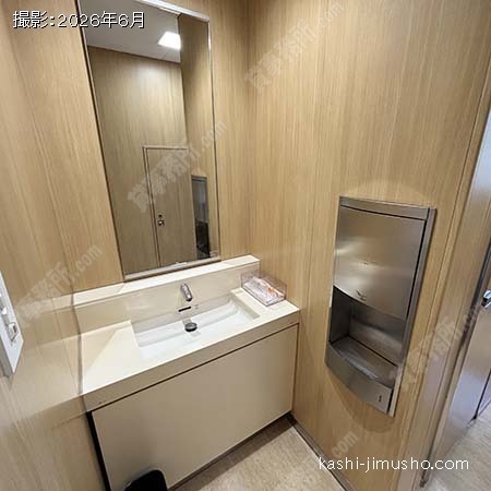 男性トイレ 男性トイレ