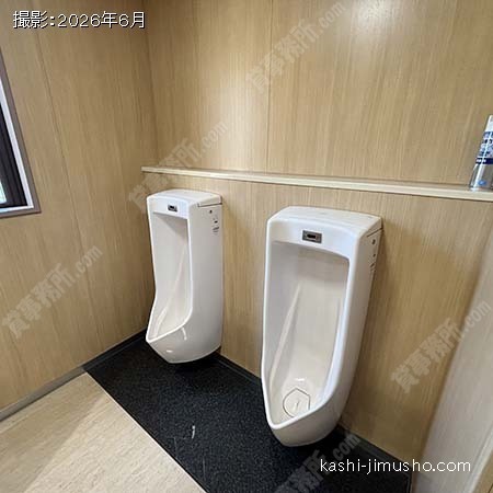 男性トイレ 男性トイレ