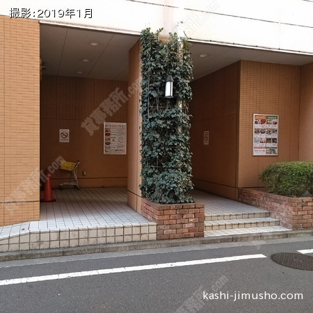 入口前面②