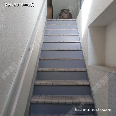 共用階段