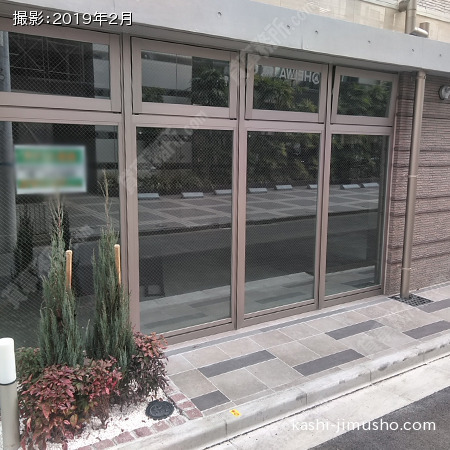 貸室入口(1階)