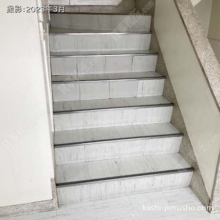 共用階段