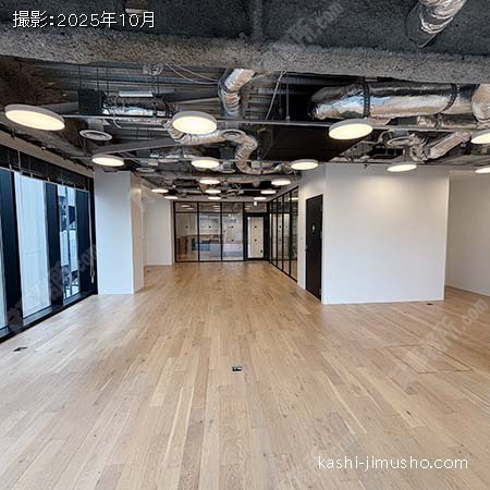 貸室内(8階) 貸室内(8階)