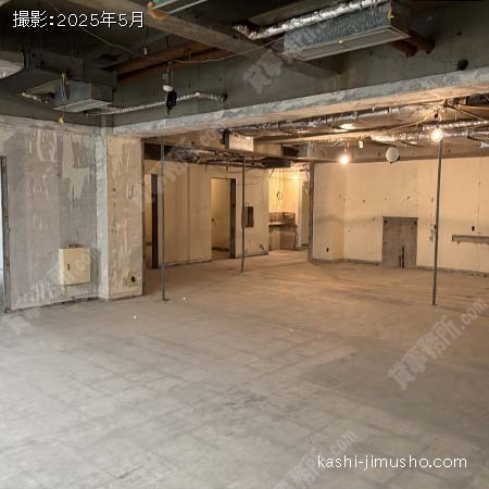 貸室内(1階64.76坪)