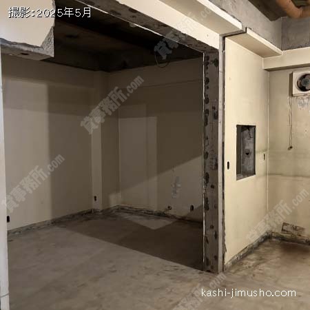 貸室内(1階64.76坪)