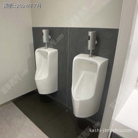 男性トイレ