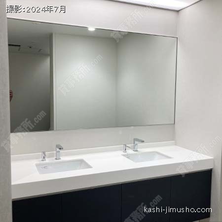 男性トイレ