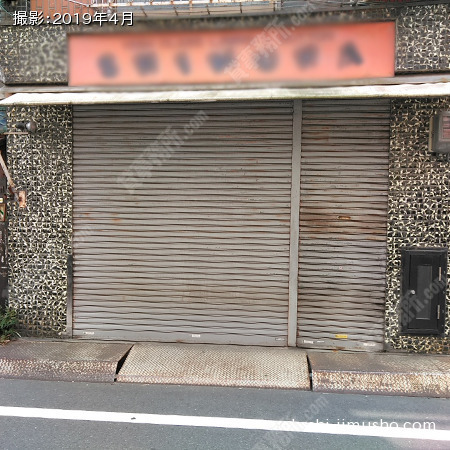 ビル前面 ビル前面