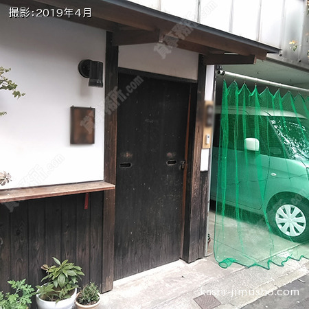 建物入口