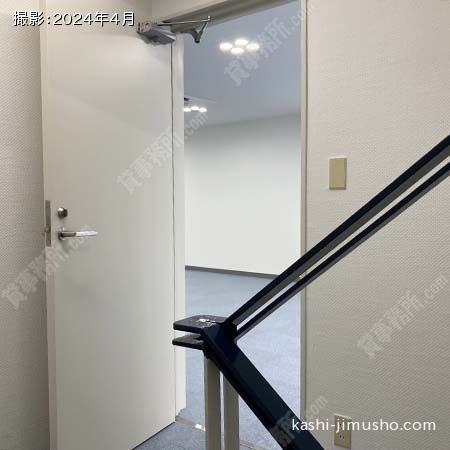 貸室入口(3階)