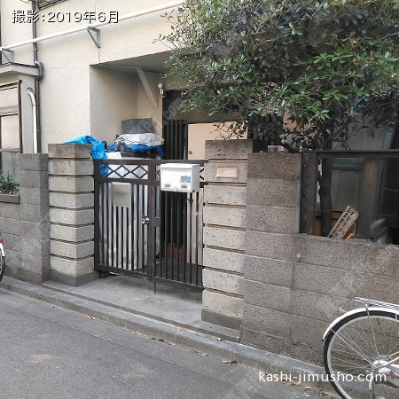 建物前面