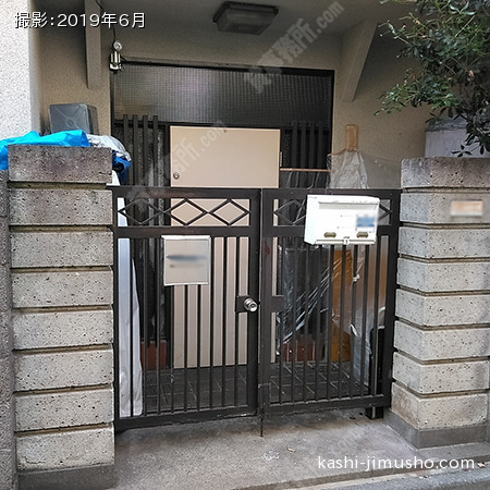 建物入口