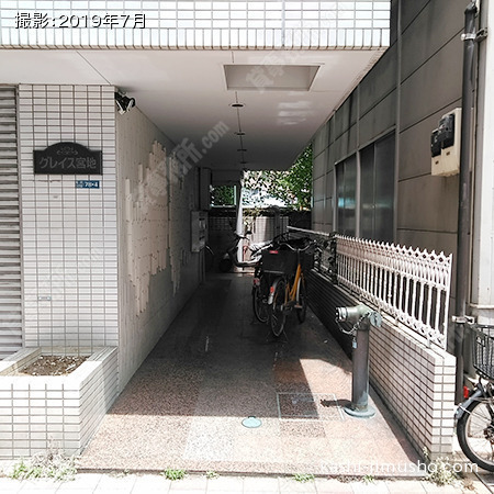 ビル入口